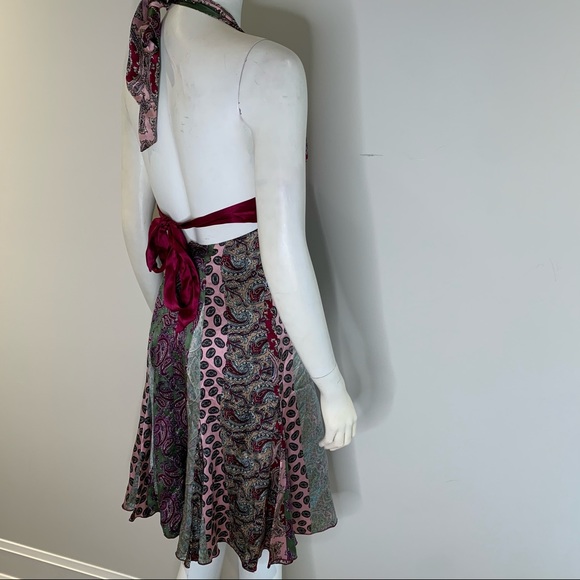 Patterned Halter Top EV0011 - Picture 5 of 9